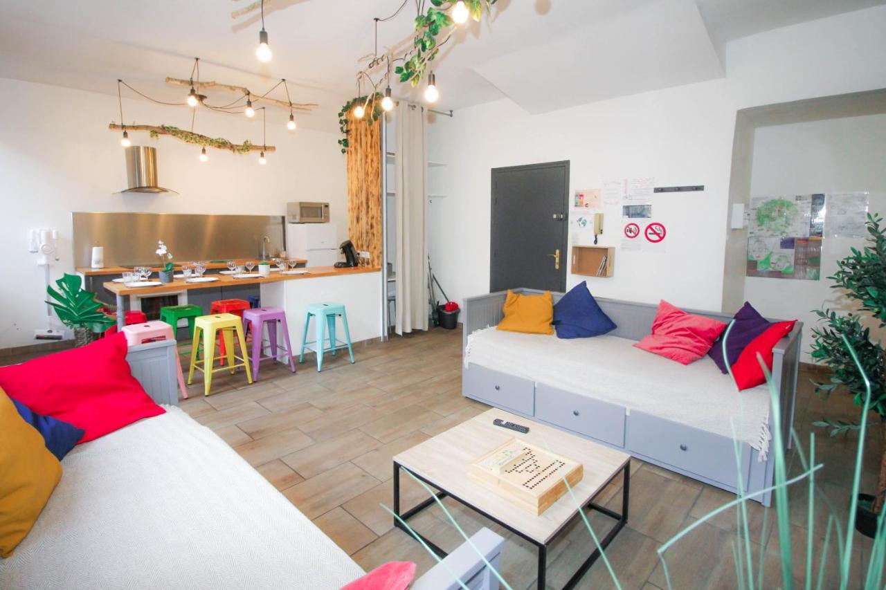 Calme En Centre , Spacieux Et Rénové à 50m De La Place Carnot Apartamento Carcasona